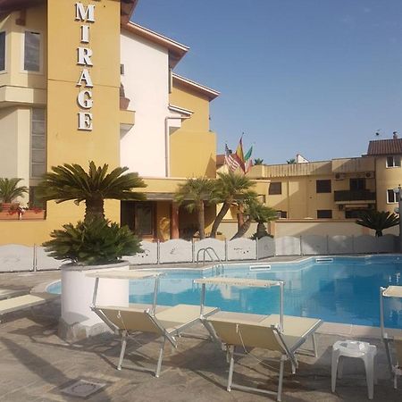 Hotel Mirage Varcaturo Esterno foto